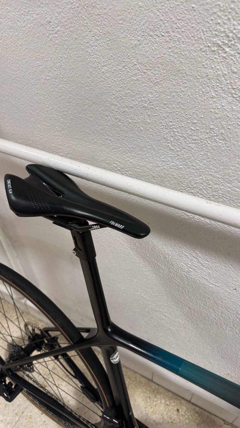 Tweedehands Giant Tcr SL Campagnolo Super Record EPS 2024 Road & Gravel — afbeelding 14 van 15