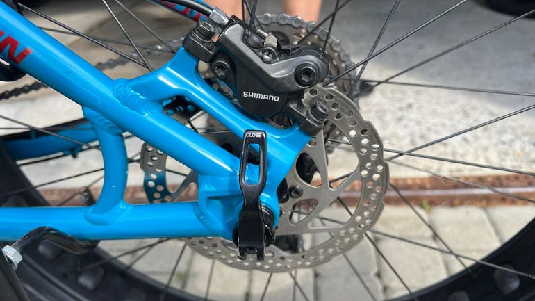 Używany Rocky Mountain Blizzard -30 2016 2016 Mountainbike — zdjęcie 8 z 12