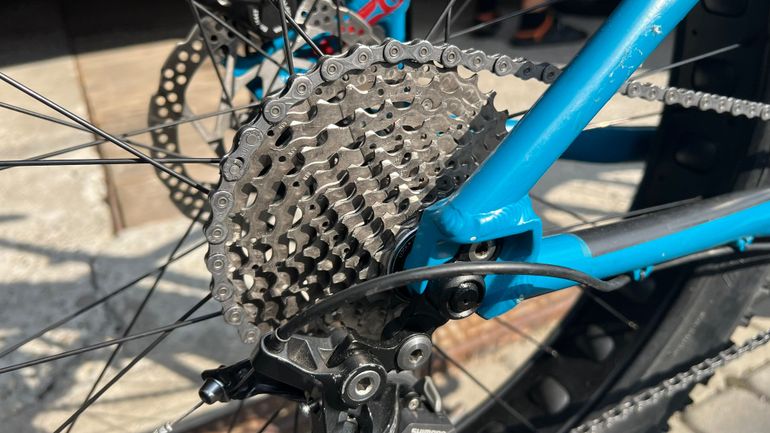 Używany Rocky Mountain Blizzard -30 2016 2016 Mountainbike — zdjęcie 5 z 12