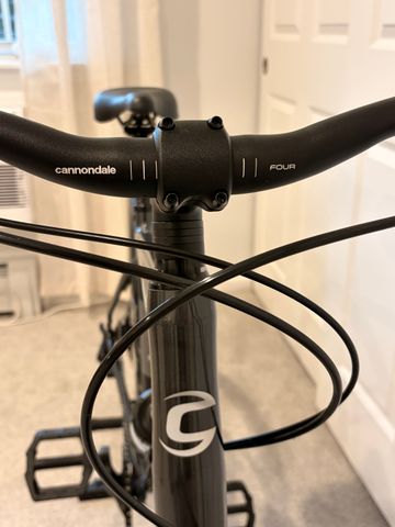 Used Cannondale Quick 4 2025 2025 Urban, Black — image 4 of 8