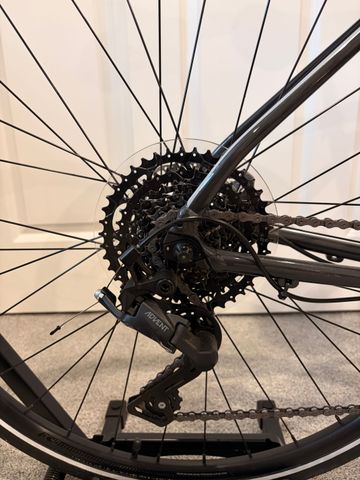 Used Cannondale Quick 4 2025 2025 Urban, Black — image 5 of 8