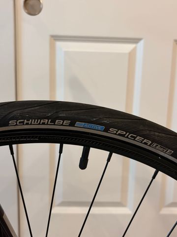 Used Cannondale Quick 4 2025 2025 Urban, Black — image 8 of 8