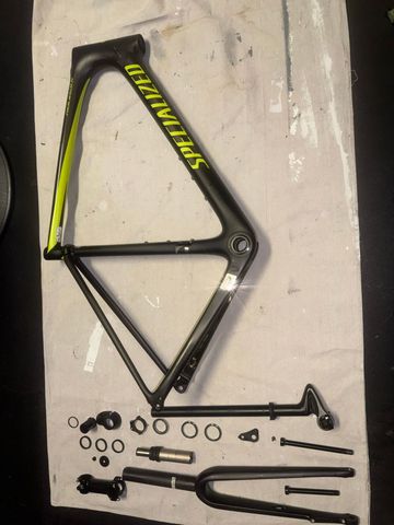Used Specialized Roubaix Pro 2018 Frameset 2018 Road & Gravel, Black — image 19 of 41