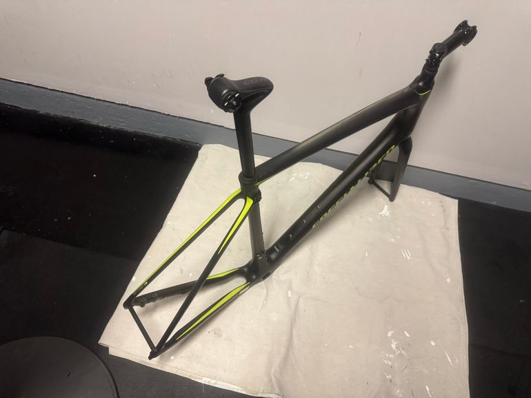Used Specialized Roubaix Pro 2018 Frameset 2018 Road & Gravel, Black — image 4 of 41