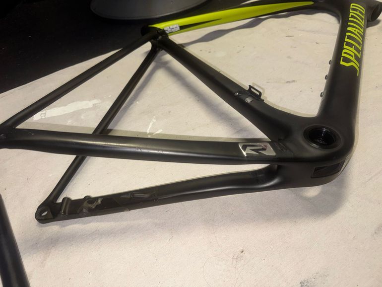 Used Specialized Roubaix Pro 2018 Frameset 2018 Road & Gravel, Black — image 21 of 41