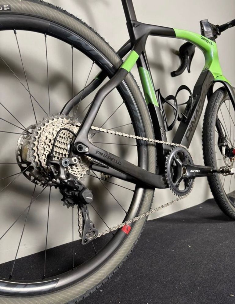 Tweedehands Pinarello Grevil Shimano GRX 2024 Road & Gravel — afbeelding 4 van 5