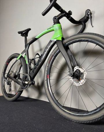Tweedehands Pinarello Grevil Shimano GRX 2024 Road & Gravel — afbeelding 2 van 5