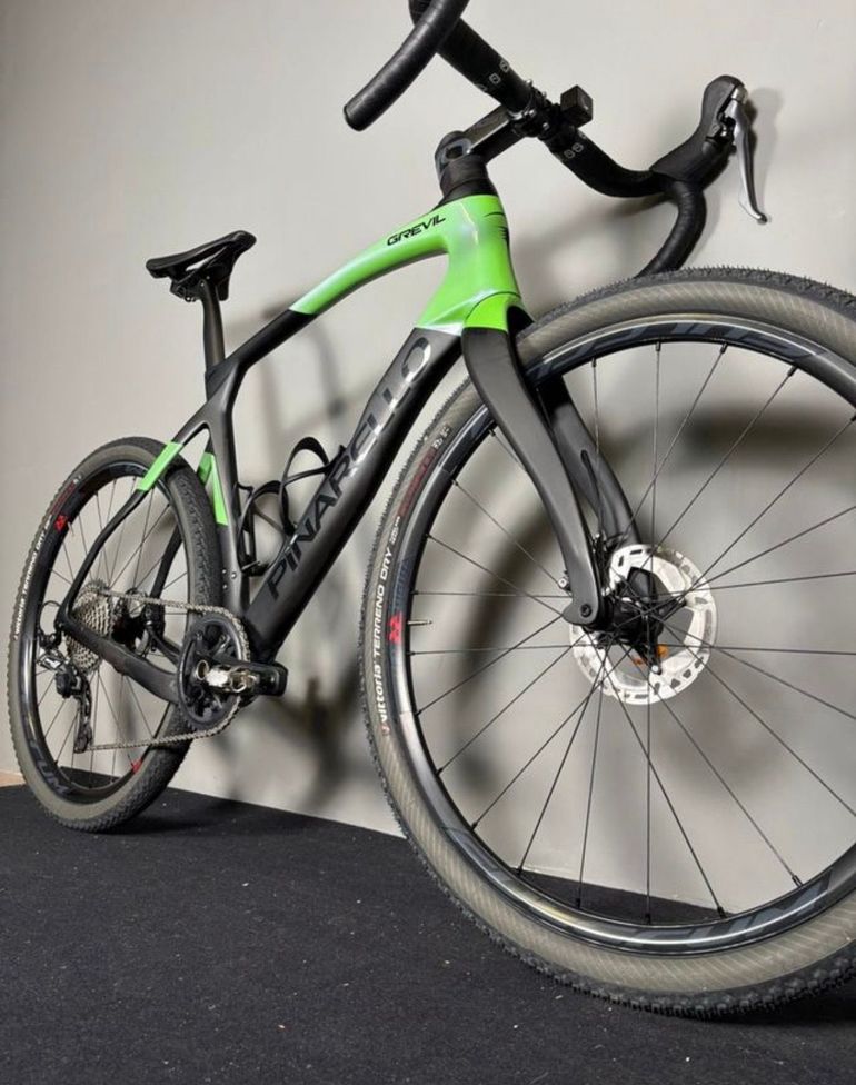Tweedehands Pinarello Grevil Shimano GRX 2024 Road & Gravel — afbeelding 2 van 5