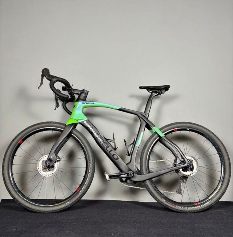 Tweedehands Pinarello Grevil Shimano GRX 2024 Road & Gravel — afbeelding 3 van 5