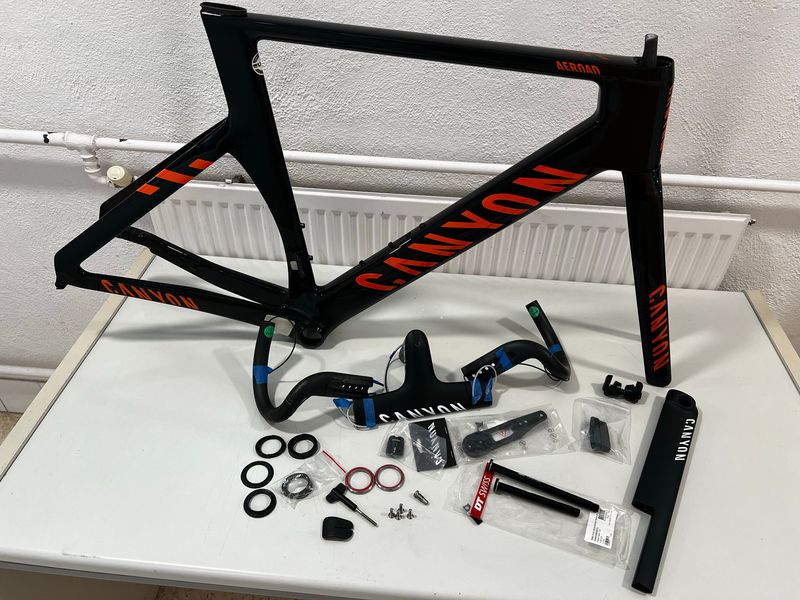 Used Canyon Aeroad Frameset 2024 Road & Gravel