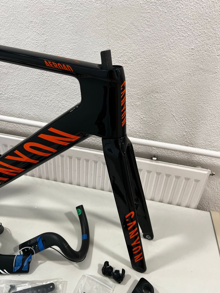 Used Canyon Aeroad Frameset 2024 Road & Gravel, Black — image 3 of 9