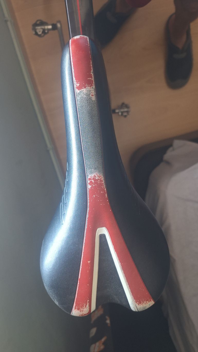 Giant Defy 2 2012 2012 Road & Gravel usato, Nero — immagine 10 di 10