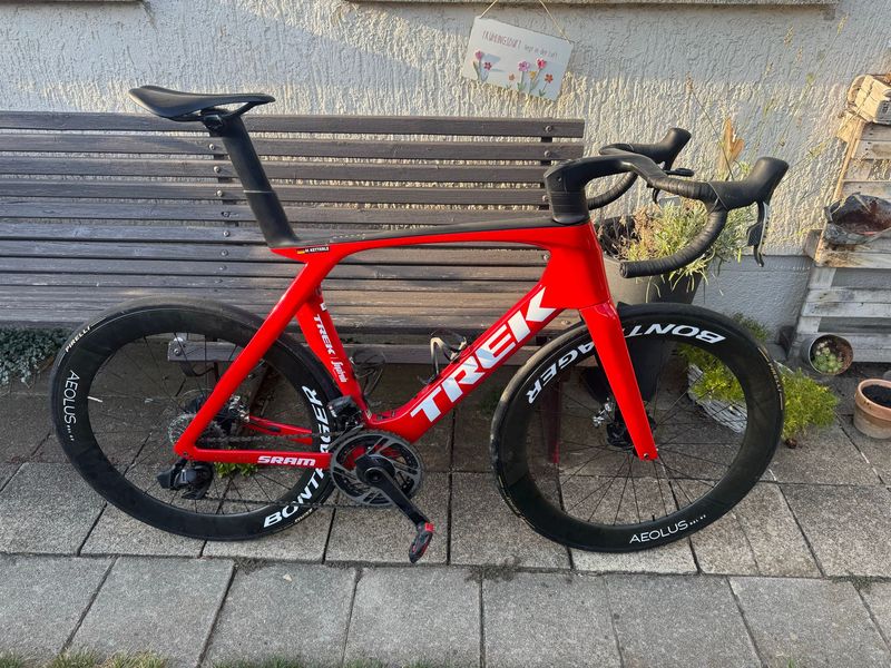 Used Trek Madone SLR 9 AXS Gen 7 2024 2024 Road & Gravel