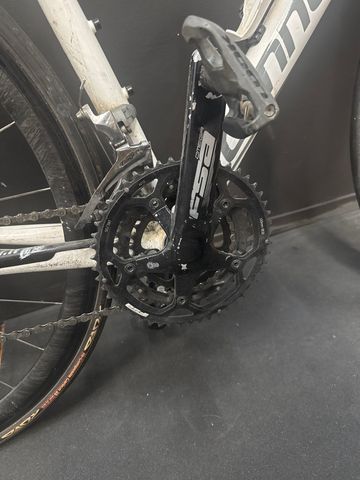 Cannondale Synapse Shimano Tiagra 2015 Road & Gravel d'occasion — image 2 sur 3
