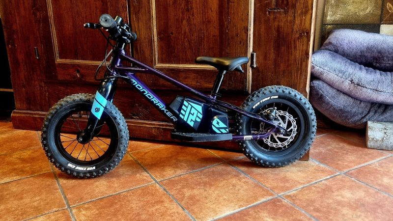 Použité Mondraker GROMMY 2024 Kids & Youth