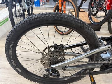 Brugt Cannondale Habit Neo 4 2023 2023 Mountainbike — billede 3 af 5