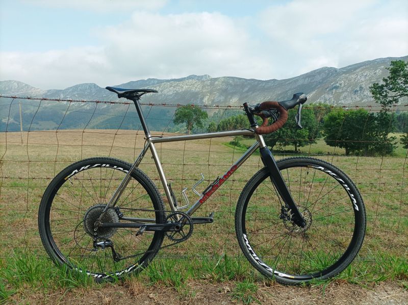 Megamo Gravel 1992 Road & Gravel usato