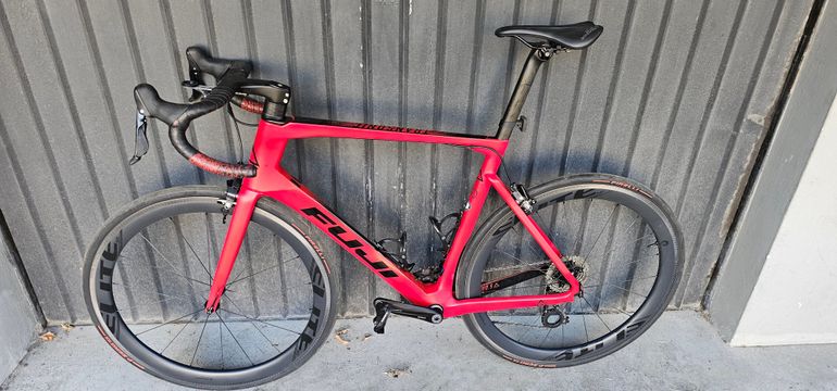 Fuji Transonic WheelTop EDS 2020 Road & Gravel usato, Rosso — immagine 8 di 13