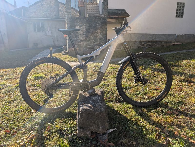 Used Focus Custom Shimano Deore XT 2024 MTB