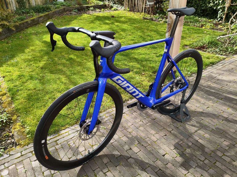 Giant Propel Advanced 1 2024 2024 Road & Gravel usato, Blu — immagine 5 di 15