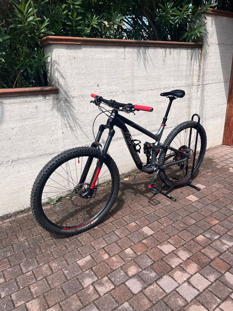 Used Transition Sentinel 2018 2018 Mountainbike, Black — image 4 of 20