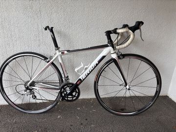 Used Merida Custom Shimano Sora 2010 Road & Gravel, White — image 1 of 9