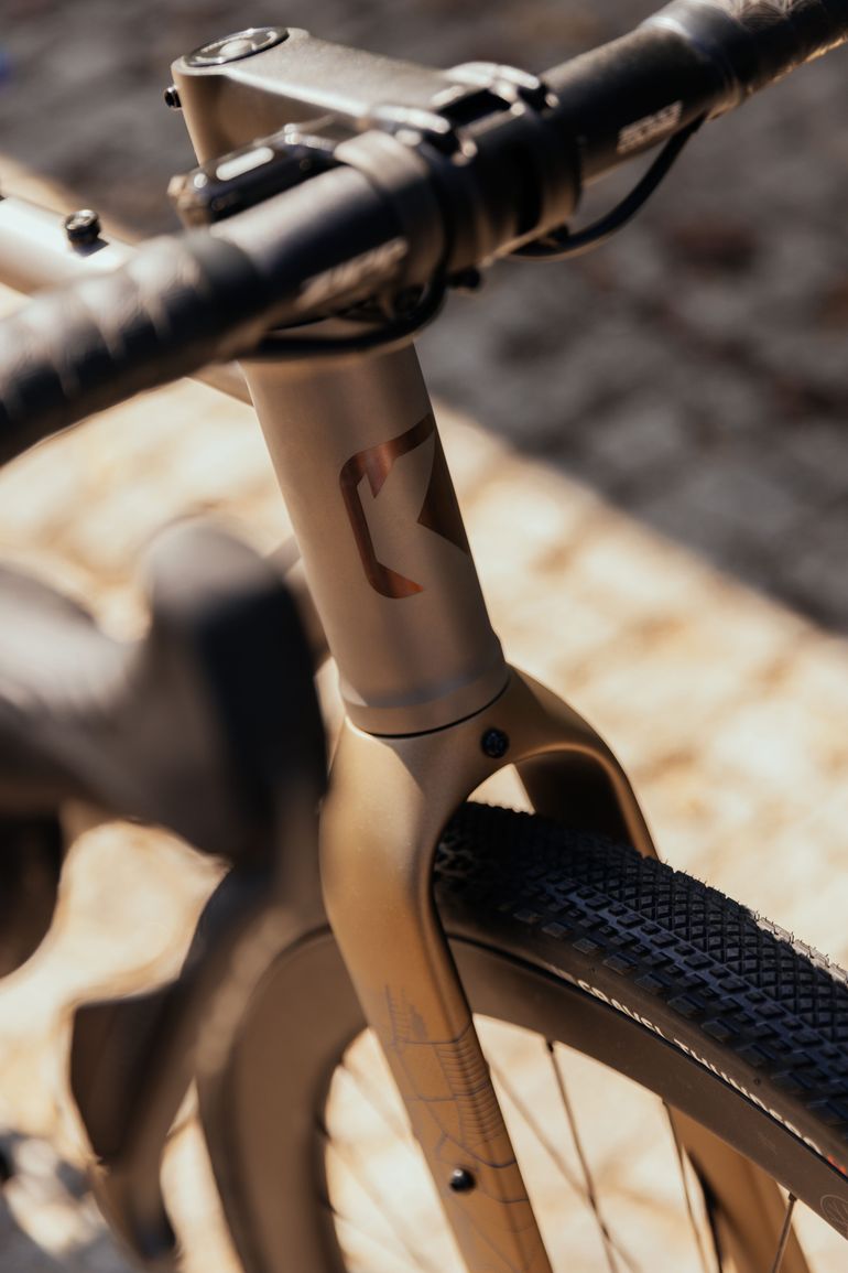 Used Koloride Loop Ti 2026 Road & Gravel, Light Gray — image 3 of 6