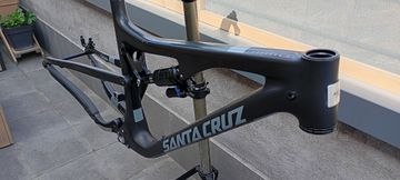 Santa Cruz Bronson CC 2016 Talla L Frameset 2016 Mountainbike usato, Nero — immagine 2 di 12