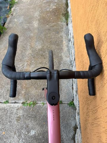 Used Scott Addict 50 2025 2025 Road & Gravel, Purple — image 5 of 9