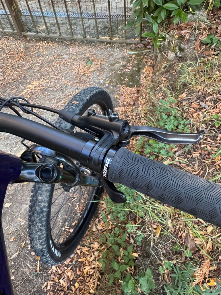 Brugt Kona El Kahuna 2022 2022 Mountainbike — billede 5 af 15