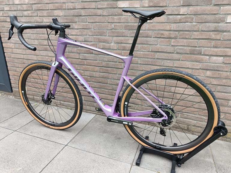 Gebrauchtes Giant Revolt Advanced Pro 0 2024 2024 Road & Gravel, Violett — Bild 6 von 16