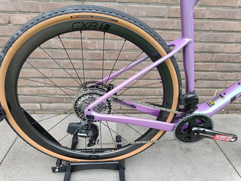 Gebrauchtes Giant Revolt Advanced Pro 0 2024 2024 Road & Gravel, Violett — Bild 12 von 16