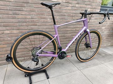 Gebrauchtes Giant Revolt Advanced Pro 0 2024 2024 Road & Gravel, Violett — Bild 3 von 16