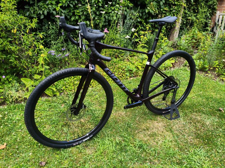 Używany Giant Revolt Advanced 1 2023 2023 Road & Gravel — zdjęcie 5 z 12