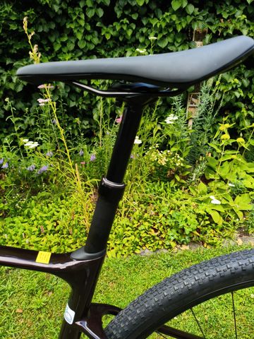 Używany Giant Revolt Advanced 1 2023 2023 Road & Gravel — zdjęcie 12 z 12