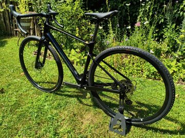 Tweedehands Giant Revolt Advanced 2 2022 2022 Road & Gravel — afbeelding 6 van 12