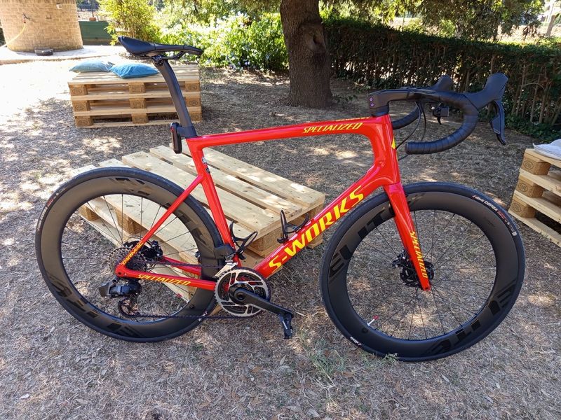 Specialized Tarmac SRAM Rival eTap AXS 2020 Road & Gravel d'occasion