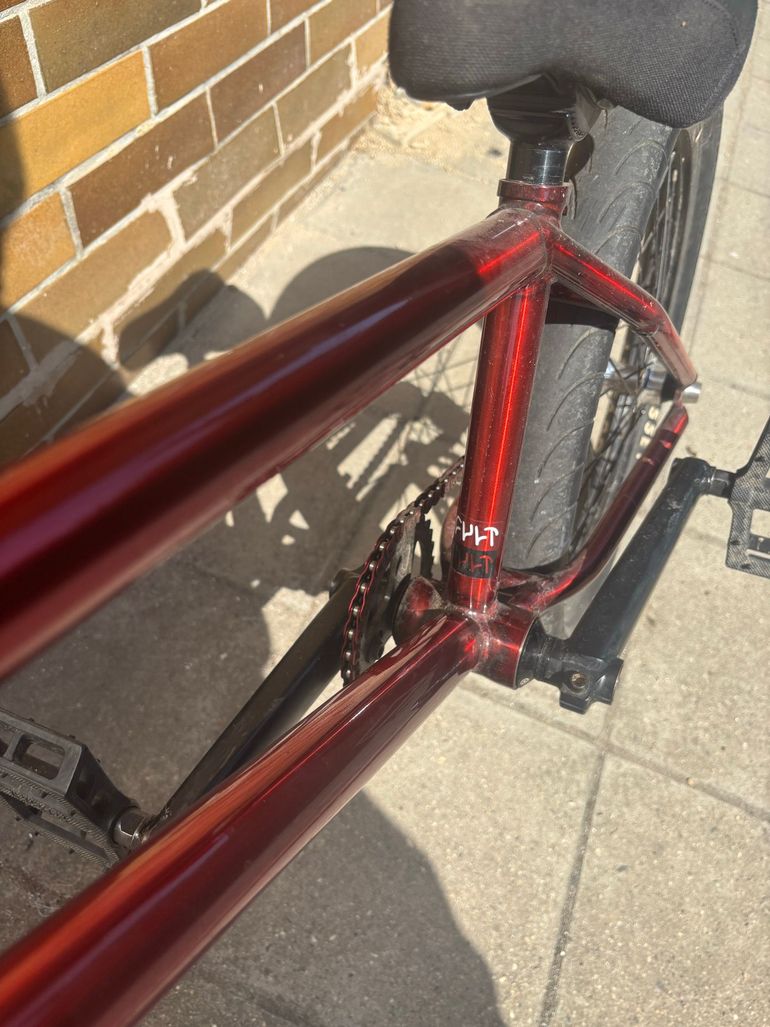 Used Cult Custom SRAM Apex 2023 Mountainbike, Red — image 5 of 7