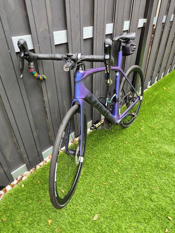 Gebrauchtes Trek Domane SL 5 2020 2020 Road & Gravel, Violett — Bild 2 von 7