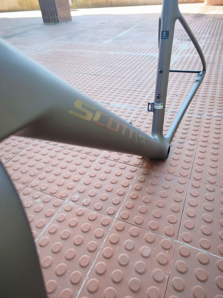Tweedehands Scott Addict RC Team 2026 Frameset 2026 Road & Gravel — afbeelding 7 van 14