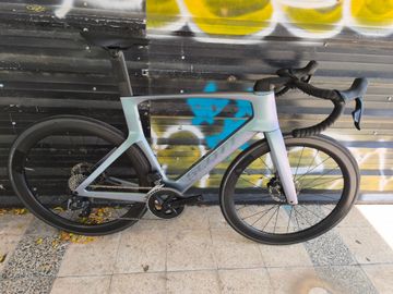Scott Foil RC 20 2023 2023 Road & Gravel usato, Grigio chiaro — immagine 1 di 13