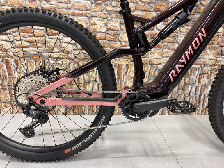 Tweedehands Raymon Trailray 150 Pro 2025 2025 Mountainbike — afbeelding 2 van 13