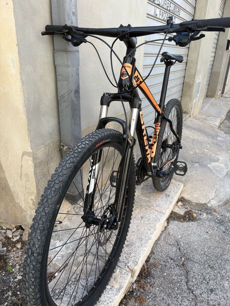 Used Brera Custom Shimano Acera 2021 Mountainbike, Black — image 3 of 12