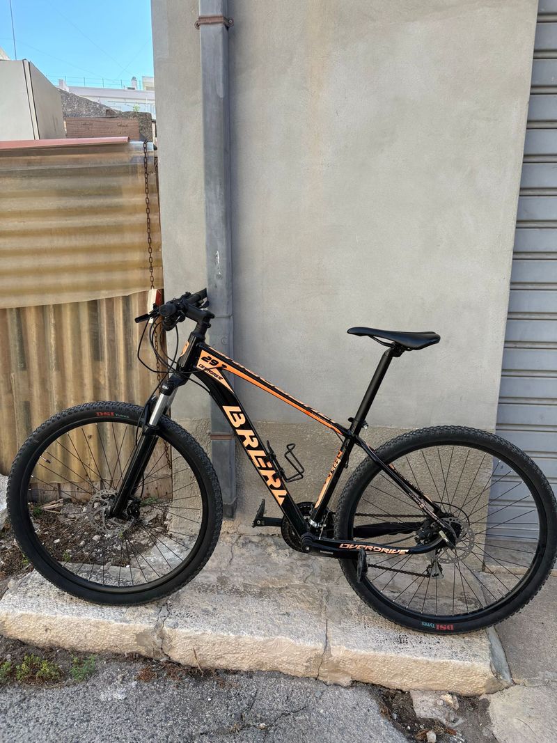 Tweedehands Brera Custom Shimano Acera 2021 MTB