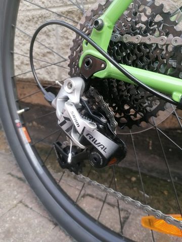 Käytetty Kona Rove DL 2024 2024 Road & Gravel — kuva 9 / 11