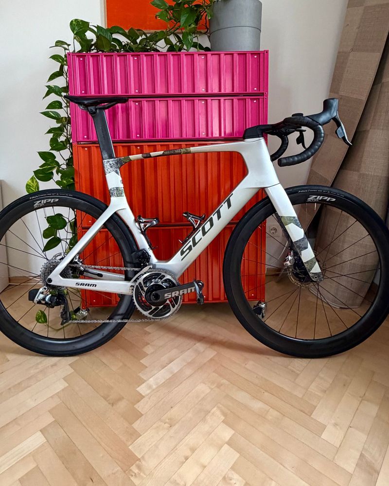 Used Scott Foil Q36.5 ProCycling Team SRAM RED AXS 2023 Road & Gravel