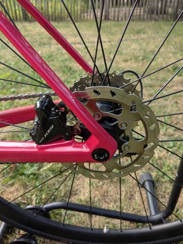Použité BMC Roadmachine 01 FOUR 2023 2023 Road & Gravel — obrázek 5 z 20