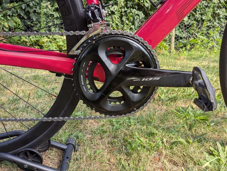 Použité BMC Roadmachine 01 FOUR 2023 2023 Road & Gravel — obrázek 3 z 20