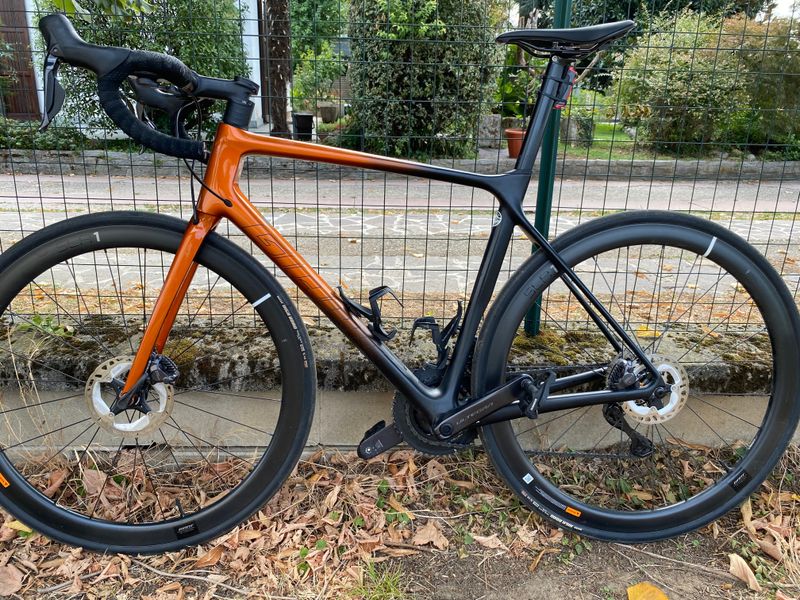 Used Giant TCR Advanced Pro Disc 0 Ultegra Di2 2022 2022 Road & Gravel