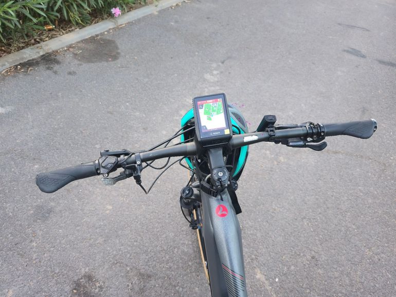 Used LOMBARDO Custom SRAM Force eTap AXS 2021 Mountainbike, Light Gray — image 3 of 3